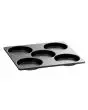 Bandeja de cocción con 5 moldes de aluminio fundido antiadherente - Dimensiones de los moldes ø cm 11x1,5h - Adecuada para huevos fritos o panqueques, preparar huevos revueltos en porciones o calentar varios tipos de tapas - Dimensiones cm 28,2x29,2x2h