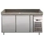 MESA REFRIGERADA PARA PREPARACIÓN DE PIZZA DE ACERO INOX AISI 304 - PARA CONTENEDORES PIZZAS cm 60x40 - VENTILADO - Mod. G-PZ2600TN - N. 2 PUERTAS - TEMPERATURA +2°/+8°C - Medidas cm A 151 X F 80 X h 100 - CE