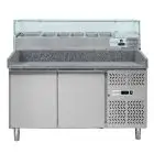 MESA REFRIGERADA PARA PREPARACIÓN DE PIZZA DE ACERO INOX - CON VITRINA PARA INGREDIENTES - PARA CONTENEDORES DE PIZZAS 60 X 40 - VENTILADO - Mod DB2600TN38 - 2 PUERTAS REFRIGERADAS - TEMPERATURA -2°/+8°C - Medidas cm L 151 x P 80 x h 143,5