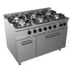 COCINA A GAS 6 FUEGOS - MOD. G7NURG8FH6O - Horno estático eléctrico GN 2/1 cm A 68,5 x F 53 x 35 H - Armario neutro con puerta - Potencia gas kW 27 - Medidas: cm A 120 x F 70 x H 85 - Homologación CE