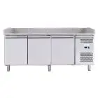 MESA REFRIGERADA PARA PREPARACIÓN DE PIZZA DE ACERO INOX AISI 201 - PARA CONTENEDORES PIZZAS cm 60x40 - VENTILADO - Mod. G-PZ3600TN FC - N. 3 PUERTAS REFRIGERADAS - TEMPERATURA -2°/+8°C - Medidas cm A 202 X F 80 X h 100 - CE
