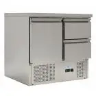 SALADETTE Y MESA REFRIGERADA DE ACERO INOX AISI 201 - Mod. G-S901-2D-FC - ESTÁTICA -GASTRONORM 1/1 (cm 53 x 32,5) - 1 PUERTA REFRIGERADAS + N. 2 CAJONES - TEMPERATURA +2°/+10°C - Medidas cm. A 90 x F 70 x h 85 - CE