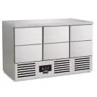 Mesa saladette refrigerada modelo SALADETTE SF 906 CST, temperatura +2°C / +8°C, capacidad bruta 793 Lt, dimensiones exteriores 1368 x 700 x 870 mm.