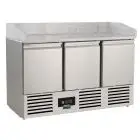 MESA REFRIGERADA PARA PREPARACIÓN DE PIZZA Y ENSALADAS DE ACERO INOX AISI 304 - Mod SF 903 PZ - ESTÁTICO CON AGITADOR - GASTRONORM 1/1 (cm 53 x 32,5) - N 3 PUERTAS REFRIGERADAS - TEMPERATURA +2°/+8°C - Dim cm L 140 x P 70 x h 101