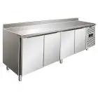 MESA REFRIGERADA CON PETO DE ACERO INOX AISI 304 - VENTILADO - Mod SNACK 4200 TNF - N 4 PUERTAS - CAPACIDAD Lt 511 - TEMPERATURA -2°/+8°C - Dim cm L 223 x P 60 x h 96