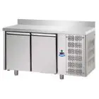MESA REFRIGERADA CON PETO DE ACERO INOX AISI 304 - PARA PASTELERÍAS - BANDEJA cm 60x40 - VENTILADO - Mod. UQ02MAL - N. 2 PUERTAS - Temperatura 0°/+10°C - Medidas cm. L 160 x P 80 x h 95/102 - CE