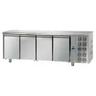 MESA REFRIGERADA DE ACERO INOX AISI 304 - PARA PASTELERÍAS - BANDEJA cm 60x40 - VENTILADO - Mod. UQ04M - N. 4 PUERTAS - Temperatura 0°/+10°C - Medidas cm. L 270 x P 80 x h 85/92 - CE
