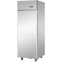 ARMARIO FRIGORÍFICO DE ACERO INOXIDABLE AISI 304 - VENTILADO - Mod BG06ETN - CAPACIDAD LT 600 - N. 1 PUERTA - TEMPERATURA 0/+10°C - Medidas cm L 71 x P 70 x h 203/210 - CE