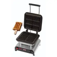 PLANCHA INDIVIDUAL GOFRERA - MOD. 2351824EU - DE HIERRO FUNDIDO - FORMA: N. 6 WAFLES RECTANGULARES cm 8x6x2,5 - Alimentación monofásica 230v/50hz - Potencia W 2800 - Medidas Cm L 32 x P 34 x h 27,5 - Homologación CE