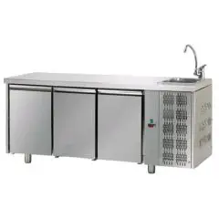 MESA REFRIGERADA DE ACERO INOX AISI 304 - Mod. UG03MGNL - ENCIMERA CON FREGADERO - VENTILADO - GASTRONORM 1/1 - N. 3 PUERTAS - Temperatura 0°/+10°C - Medidas cm. L 187 x P 70 x h 115/120 - CE