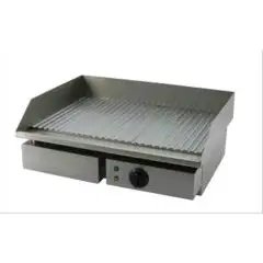 FRYTOP ELÉCTRICO DE SOBREMESA - Mod. GHN 55R - Superficie acanalada - Placa de cocción cm 55x35 - Potencia kW 3 - Alimentación monofásica - Medidas cm A 55 x F 49,5 x 24,5h - Homologación CE