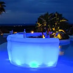MOSTRADOR DE BAR ILUMINADO - MOD PEMBA LIGHT - PARA USO INTERIOR/EXTERIOR - ESTRUCTURA DE POLIETILENO - NORMA CE