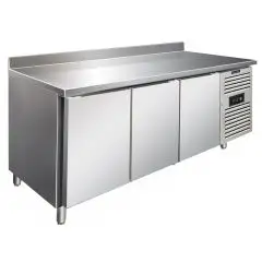 MESA REFRIGERADA CON PETO DE ACERO INOX AISI 304 - VENTILADO - Mod CXF3200TN - GASTRONORM 1/1 (cm 53 x 32,5) - N 3 PUERTAS - CAPACIDAD Lt 358 - TEMPERATURA -2°/+8°C - Dim cm L 179,5 x P 70 x h 96