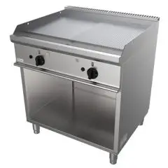 PLANCHA FRY TOP A GAS - MOD. G7NUQ2DCO - 1/2 PLANCHA LISA 1/2 PLANCHA RAYADA - Armario abierto - N. 2 zonas de cocción - Potencia kW 12 - Medidas: cm A 80 x F 70 x H 85 - Homologación CE