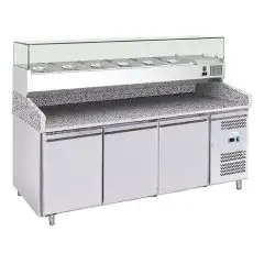 MESA REFRIGERADA PARA PREPARACIÓN DE PIZZA DE ACERO INOX AISI 201 - CON VITRINA PARA INGREDIENTES - PARA CONTENEDORES DE PIZZAS 60 X 40 - VENTILADO - Mod. G-PZ3600TN33 FC - 3 PUERTAS REFRIGERADAS - TEMPERATURA -2°/+8°C - Medidas cm. A 202 x F 80 x h 143,5