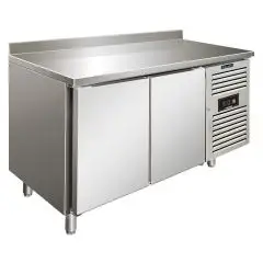 MESA REFRIGERADA CON PETO DE ACERO INOX AISI 304 - VENTILADO - Mod SNACK 2200 TNF - N 2 PUERTAS - CAPACIDAD Lt 260,3 - TEMPERATURA -2°/+8°C - Dim cm L 136 x P 60 x h 96