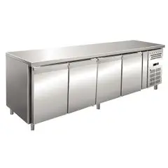 MESA REFRIGERADA EN ACERO INOX 304 - VENTILADA - Mod. UOCEM4100TN - N. 4 PUERTAS - CAPACIDAD Lt 511 - TEMPERATURA -2°/+8°C - Medidas cm L 223 x P 60 x h 86 - Homologación CE