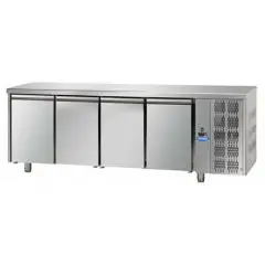 MESA REFRIGERADA DE ACERO INOX AISI 304 - PARA PASTELERÍAS - BANDEJA cm 60x40 - VENTILADO - Mod. UQ04M - N. 4 PUERTAS - Temperatura 0°/+10°C - Medidas cm. L 270 x P 80 x h 85/92 - CE