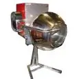 GARRAPIÑADORA - MOD. 500DRA - Capacidad de carga kg 20 - Alimentación V 380/50-60hz - Potencia W 370 - Calentamiento por N. 2 QUEMADORES a GAS - Medidas Cm L 50 X P 90 X h 120 - Medidas CON BOCCHTTONE ARIA Cm 70X90X120 - PESO kg 60