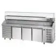 MESA REFRIGERADA PARA PREPARACIÓN DE PIZZA DE ACERO INOX AISI 304 - PARA CONTENEDORES DE PIZZA cm 60X40 - VITRINA PARA CUBETAS GN 1/4 cm 26,5X16,2 - VENTILADO - Mod. QA04MC6VR - N. 3 PUERTAS - N. 6 CAJONES NEUTROS - Temperatura 0°/+10°C - Medidas cm. L 27
