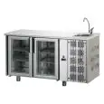 MESA REFRIGERADA DE ACERO INOX AISI 304 - Mod. UG02MPVL - ENCIMERA CON FREGADERO - VENTILADO - GASTRONORM 1/1 - N. 2 PUERTAS DE CRISTAL - Temperatura 0°/+10°C - Medidas cm. L 142 x P 70 x h 115/120 - CE