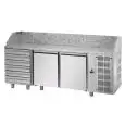MESA REFRIGERADA PARA PREPARACIÓN DE PIZZA DE ACERO INOX AISI 304 - Mod. QA03MC6 - PARA CONTENEDORES DE  PIZZA cm 60x40 - VENTILADO - N. 2 PUERTAS - N. 6 CAJONES NEUTROS cm 60x40 -Temperatura 0°/+10°C - Medidas cm. L 216 x P 80 x h 103/110 - CE