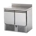 MESA ENSALADERA Y MESA DE TRABAJO REFRIGERADA - Mod. SLV02AL - VENTILADO - GASTRONORM 1/1 (cm 53x32,5) - ENCIMERA DE ACERO INOX CON PETO - N. 2 PUERTAS REFRIGERADAS - Temperatura +4°/+6°C - Medidas cm L 90,4 x P 70 x h 98 - CE