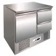MESA ENSALADERA Y MESA DE TRABAJO REFRIGERADA DE ACERO INOX AISI 304 - Mod. G-S901-2D - ESTÁTICA -GASTRONORM 1/1 (cm 53 x 32,5) - 1 PUERTA REFRIGERADAS + N. 2 CAJONES - TEMPERATURA +2°/+8°C - Medidas cm. A 90 x F 70 x h 85 - CE