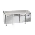 MESA REFRIGERADA PARA PREPARACIÓN DE PIZZA DE ACERO INOX - MOD. QZ 30 - PARA CAJAS DE PIZZA cm 60 x 40 - N. 3 PUERTAS - VENTILADO - TEMPERATURA +2° / +8° C - DIM. Cm L 202,5 x P 80 x H 104 - CE