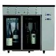 DISPENSADOR DE VINO - Mod. VINO 4 - Plug & Play - Estructura de acero inox AISI 304 - Capacidad: N. 4 botellas colocadas en línea, dos compartimentos de N. 2 botellas cada uno - Alimentación 220/240V/1/50 Hz - Medidas cm L 65 x P 32,5 x 61 h