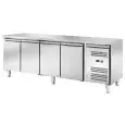 MESA REFRIGERADA DE ACERO INOX - VENTILADO - Mod. AK4104TN - GASTRONORM 1/1 (cm 53 x 32,5) - N. 4 Puertas - Cerradura - Capacidad Lt 553 - TEMPERATURA -2°/+8°C - Medidas cm. L 223 x P 70 x h 85 - CE