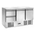 SALADETTE REFRIGERADA DE ACERO INOX - Mod. AK943/2D - ESTÁTICA - GASTRONORM 1/1 (cm 53 x 32,5) - N. 2 Puertas Refrigeradas - N. 2 Cajones Refrigerados - TEMPERATURA +2º/+8ºC - Medidas cm. L 136,5 x P 70 x h 85 - CE