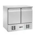 MESA ENSALADERA Y MESA DE TRABAJO REFRIGERADA - Mod AK961BTV - VENTILADA - GASTRONORM 1/1 (cm 53x32,5) - ENCIMERA DE ACERO INOX - N 2 PUERTAS REFRIGERADAS - TEMPERATURA -18°/-22°C - MEDIDAS cm L 92,2 x P 70 x h 85
