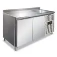 Mesa refrigerada modelo CLV 2200 TN CON ALZATINA, temperatura -2°C / +8°C, capacidad bruta 390 Lt, dimensiones exteriores 1510 x 700 x 960 mm.