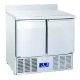 MESA ENSALADERA Y MESA DE TRABAJO REFRIGERADA DE ACERO INOX - Mod. CRA 90 A - ESTÁTICA - GASTRONORM 1/1(cm 53 x 32,5) - N. 2 PUERTAS REFRIGERADAS - TEMPERATURA 0°/+8°C - Dim. cm. L 90 x P 70 x h 98 - CE
