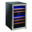 EXPOSITOR REFRIGERADO PARA VINOS - Mod. CW 36 DT - Capacidad de Botellas N. 31 - Temperatura +5/+10 °C / +10/+18 °C - Potencia W 87 - Alimentación MONOFÁSICA - Dimensiones cm L 49,3 x P 58,7 x 84 h - CE