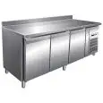 MESA REFRIGERADA CON PETO DE ACERO INOX AISI 304 - PASTELERÍA - VENTILADO - Mod. G-PA3200TN - 3 PUERTAS - CAPACIDAD BRUTA Lt  580 - TEMPERATURA +2°/+8°C - Medidas cm. A 202 x F 80 x h 96 - CE