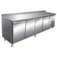 MESA REFRIGERADA CON PETO DE ACERO INOX AISI 304 - PARA SNAKS - VENTILADO - Mod. G-SNACK4200TN - 4 PUERTAS - CAPACIDAD BRUTA Lt 449 - TEMPERATURA -2°/+8°C - Medidas cm. A 223 x F 60 x h 96 - CE