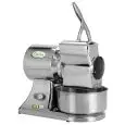 RALLADOR - MOD. GRAGSD1 - BOCA A LA DERECHA - Alimentación V 230/50Hz MONOFÁSICA - Potencia Kw 0,75 (1,0 Hp) - Producción horaria Kg 70 - Medidas cm A 22 X F 38 X h 38 - Homologación CE