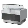 MOSTRADOR VITRINA PARA ALIMENTOS REFRIGERADO - MOD ERRE VD - VENTILADO - CRISTAL RECTO - ENCIMIERA DE TRABAJO EN ACERO - SUPERFICIE DE EXPOSICIÓN EN ACERO - TEMPERATURA MÍNIMA DE TRABAJO °C +2/+5 - FONDO SUPERFICIE DE EXPOSICIÓN: 65 CM