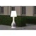 Lámpara de suelo - Mod  OTTOCENTO LAMP - Estructura en polietilene  - Para interiores y exteriores