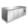 Mesa refrigerada modelo SNACK 3100 ATNF, temperatura -2°C / +8°C, capacidad bruta 386 Lt, dimensiones exteriores 1795 x 600 x 860 mm.
