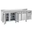 MESA REFRIGERADA CON PETO DE ACERO INOX - PARA SNACK - MOD. SR 4200 - N. 4 PUERTAS - VENTILADO - CAPACIDAD Lt. 485 - TEMPERATURA -2° / +8° C - DIM. Cm L 225 x P 60 x H 95 - CE