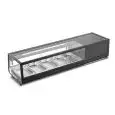 Vitrina refrigerada de mostrador para sushi - Mod SUSHI 135 - Capacidad 5 x GN 1/3 (cm 32,5x17,6) - Potencia 180 W - Volumen neto Lt 38 - Dimensiones cm L 135,3 x P 40,6 x H 31,8 - Peso Kg 39