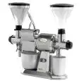 MOLINILLO DE CAFÉ, DE ESPECIAS Y RALLADOR - MOD. MCMPGR CGPT - Producción horaria CAFÉ/QUESO Kg 10/50 - Alimentación V 230/400/50-60Hz TRIFÁSICA - Potencia Kw 0,75 (0,1 Hp) - Medidas Cm A 26 x F 65 x h 65 - Homologación CE