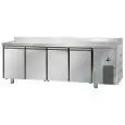 MESA REFRIGERADA CON PETO DE ACERO INOX AISI 304 - VENTILADO - Mod. UG04MBTAL - GASTRONORM 1/1 - N. 4 PUERTAS - Temperatura -18°/-22°C - Medidas cm L 232 x P 71,5 x h 95/102 - CE