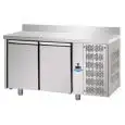 MESA REFRIGERADA CON PETO DE ACERO INOX AISI 304 - PARA PASTELERÍAS - BANDEJA cm 60x40 - VENTILADO - Mod. UQ02MAL - N. 2 PUERTAS - Temperatura 0°/+10°C - Medidas cm. L 160 x P 80 x h 95/102 - CE