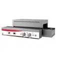 Tostador de Cinta FM mod. TTH4400 - Velocidad de avance regulable - Doble sentido de giro - Con bandeja superior calientaplatos - Potencia 4,4 kw - Cámara de cocción 335 x 555 x 70 - Monofásico 230v-50/60hz - Peso 35 kg - Dim. Ext. 1258x575x335